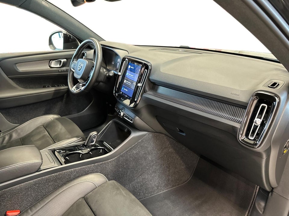 Volvo XC40 P8 ReCharge Twin R-Design 5d