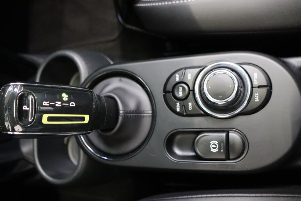 MINI Cooper SE Edition Premium Plus 3d