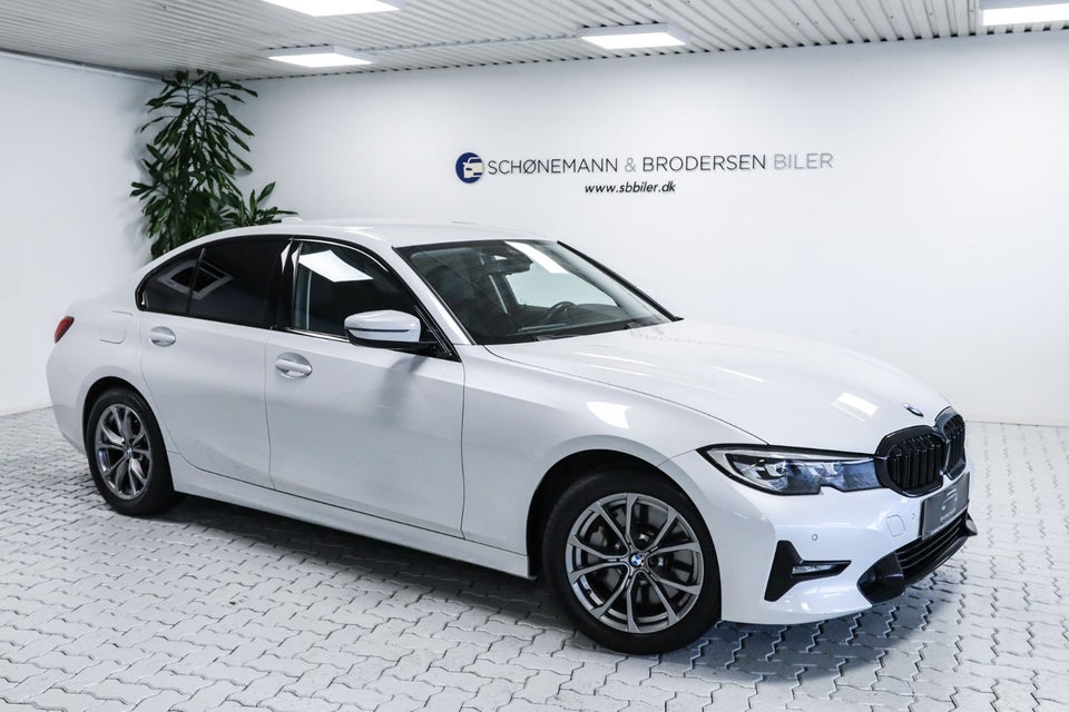 BMW 330i 2,0 Sport Line aut. 4d