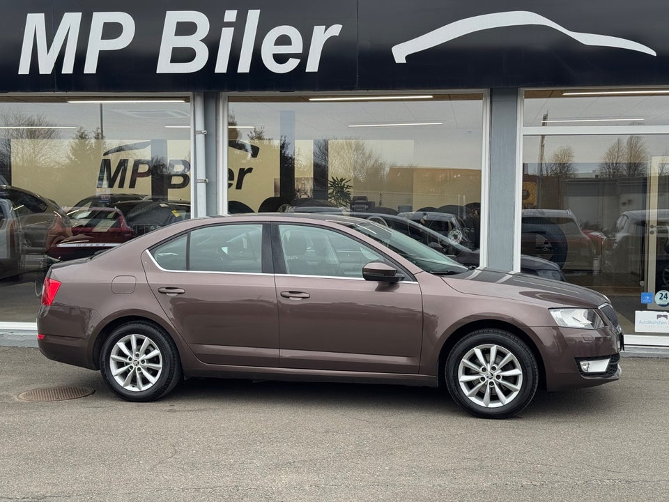 Skoda Octavia 1,4 TSi 140 Active 5d
