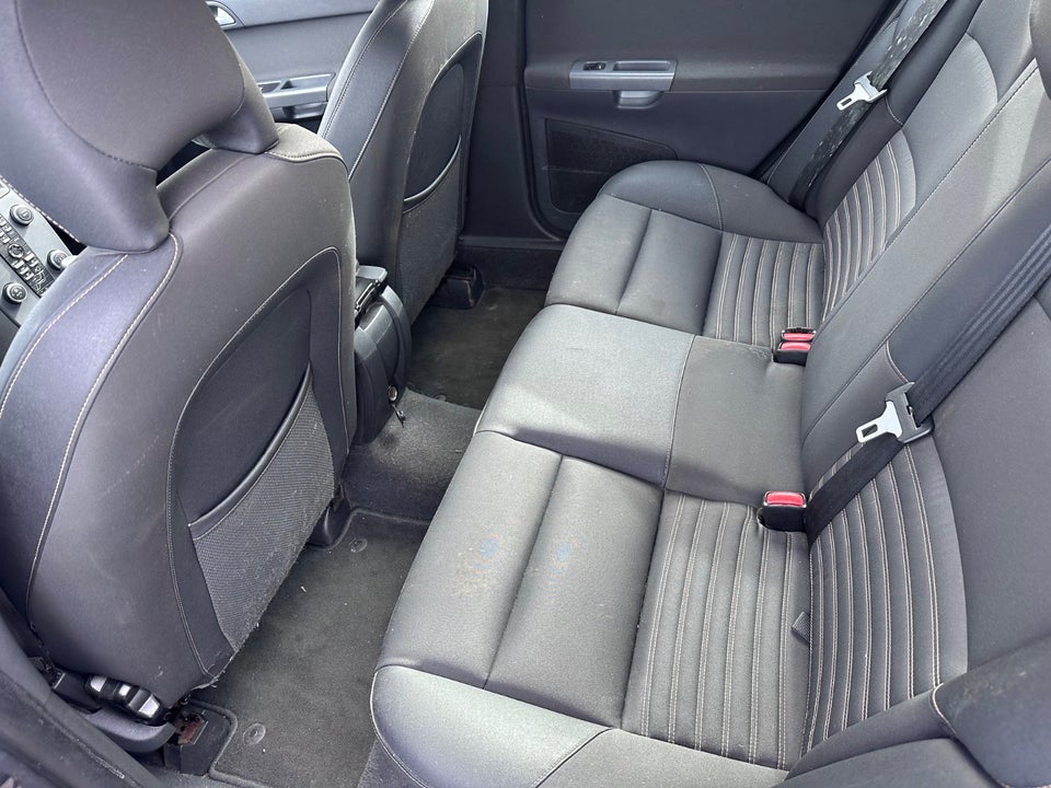 Volvo V50 1,6 D DRIVe 5d