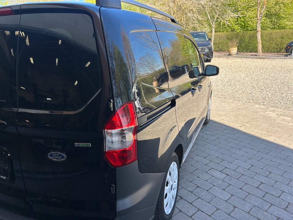 Ford Transit Courier 1,0 SCTi 100 Trend Van 4d