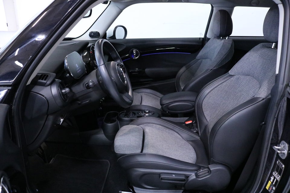 MINI Cooper SE Edition Premium Plus 3d
