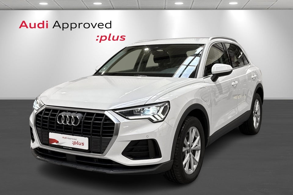Audi Q3 45 TFSi e Attitude plus S-tr. 5d