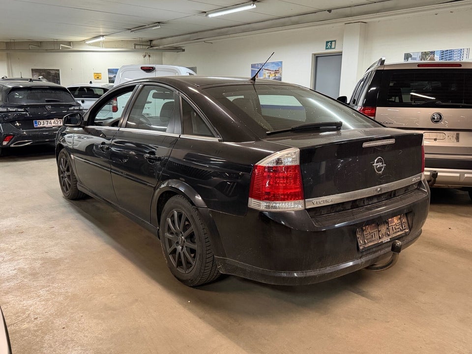 Opel Vectra 2,0 Turbo Elegance 5d