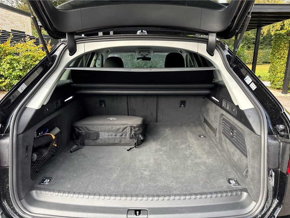 Audi A6 55 TFSi e Sport Prestige Avant quattro S-tr. 5d