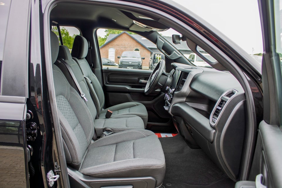Dodge RAM 1500 3,0 Tradesman Night aut. 4d