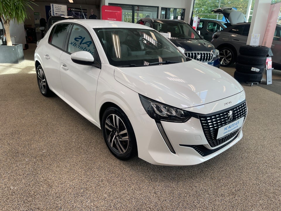 Peugeot 208 1,2 PureTech 100 Allure 5d