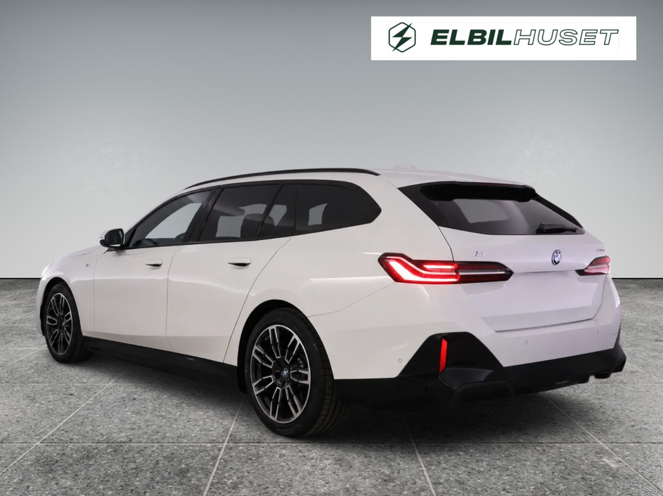 BMW i5 eDrive40 Touring M-Sport 5d