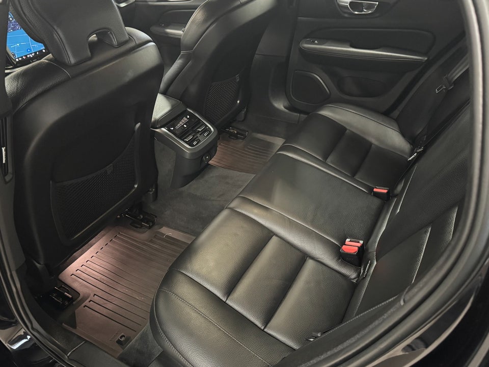 Volvo V60 2,0 B4 197 Plus Bright aut. 5d