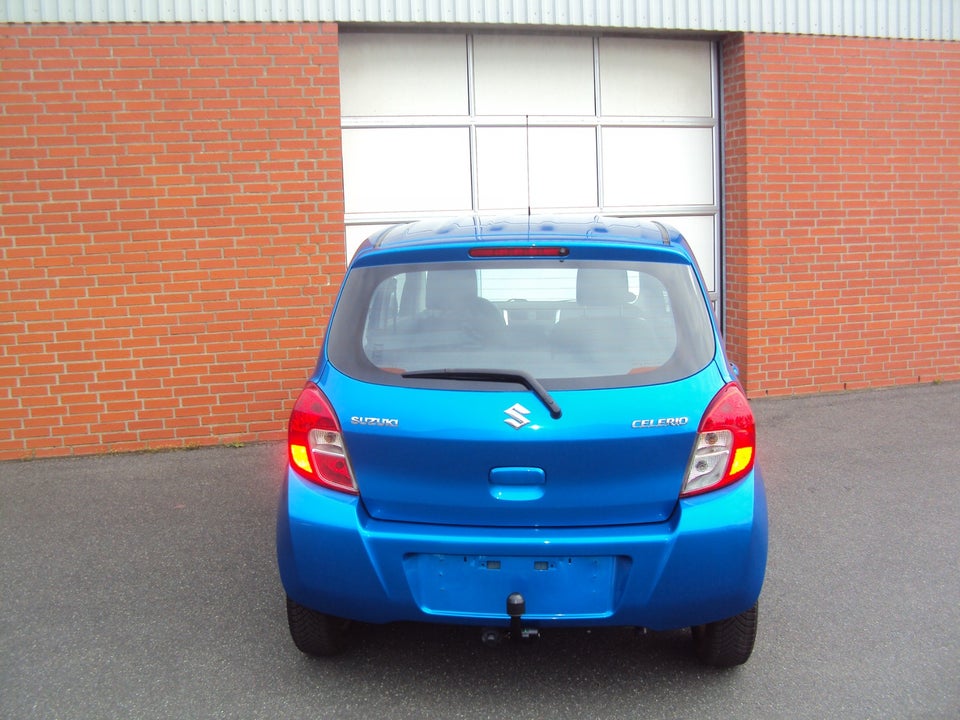 Suzuki Celerio 1,0 Dualjet Exclusive 5d