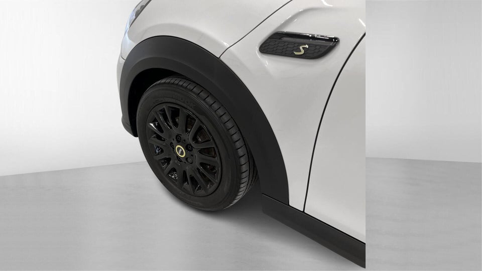 MINI Cooper SE Classic Trim 3d