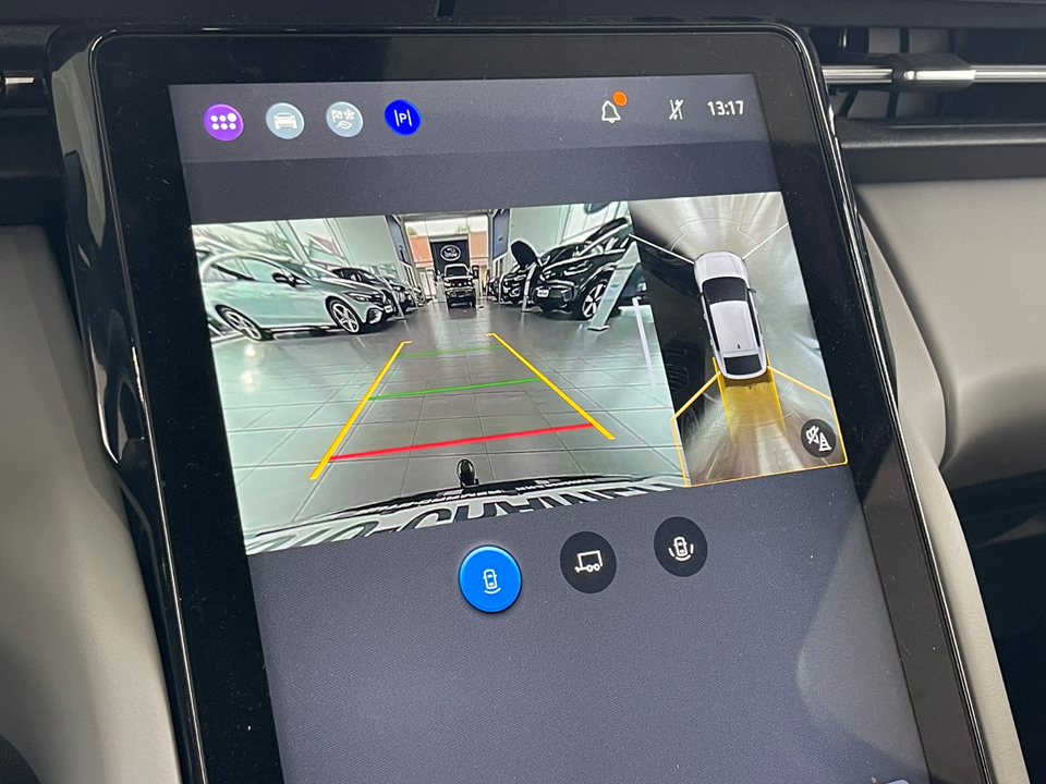 Ford Capri 82 Select Extended Range 5d