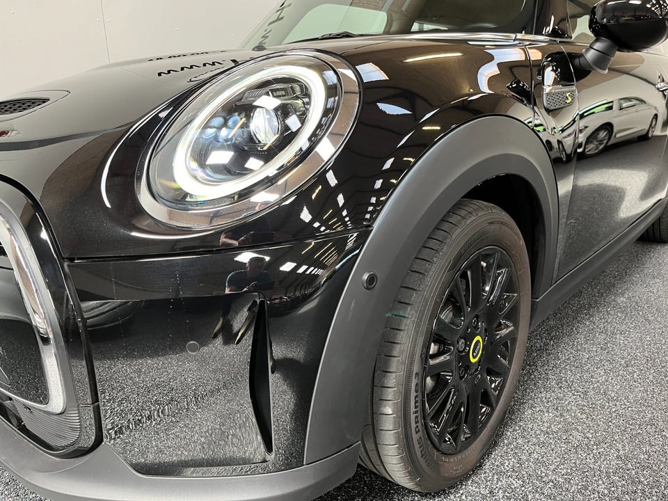 MINI Cooper SE Classic Trim 3d