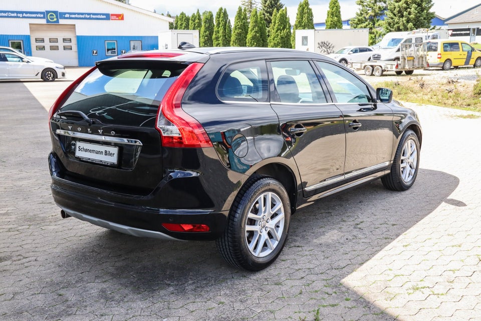 Volvo XC60 2,0 D3 150 Summum aut. 5d