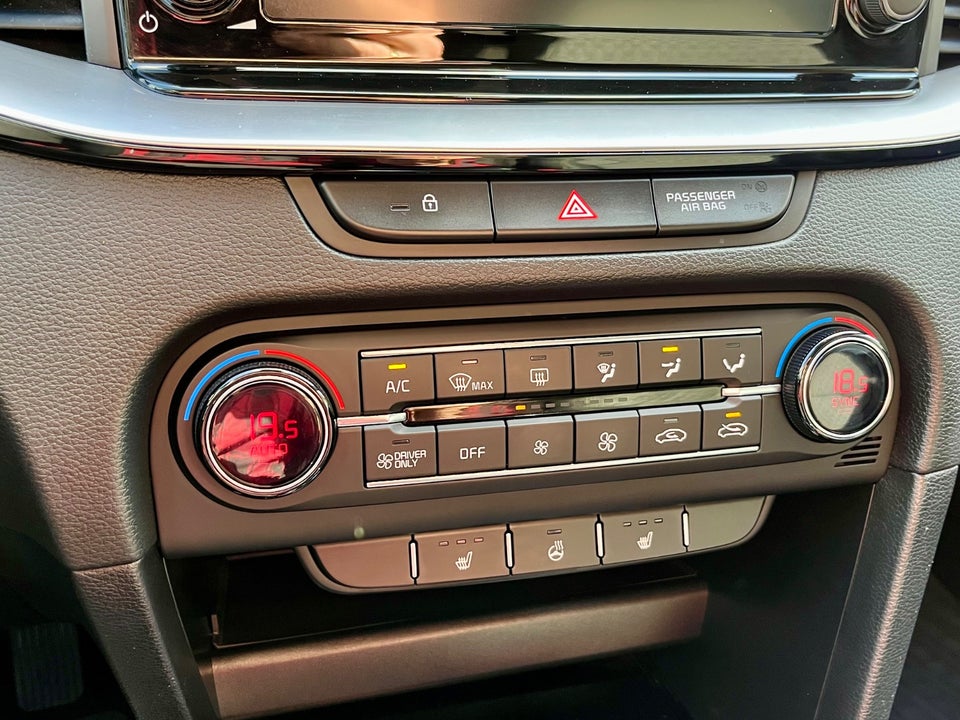 Kia Ceed 1,6 PHEV Prestige SW DCT 5d