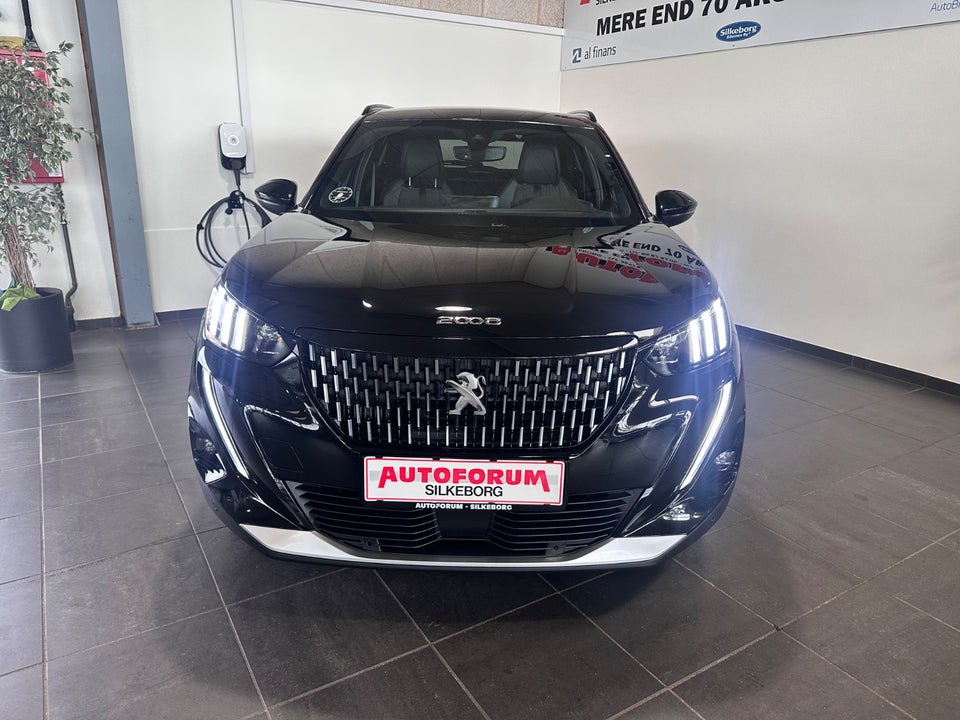 Peugeot 2008 1,5 BlueHDi 130 GT Line EAT8 5d
