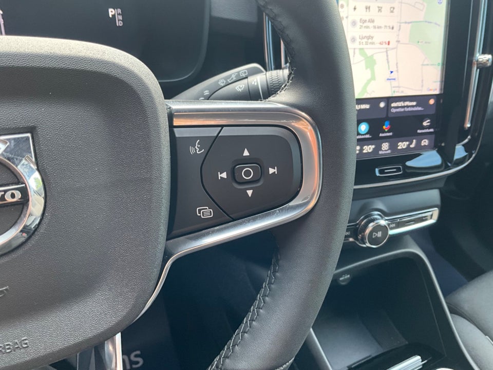 Volvo XC40 ReCharge Extended Range Plus 5d