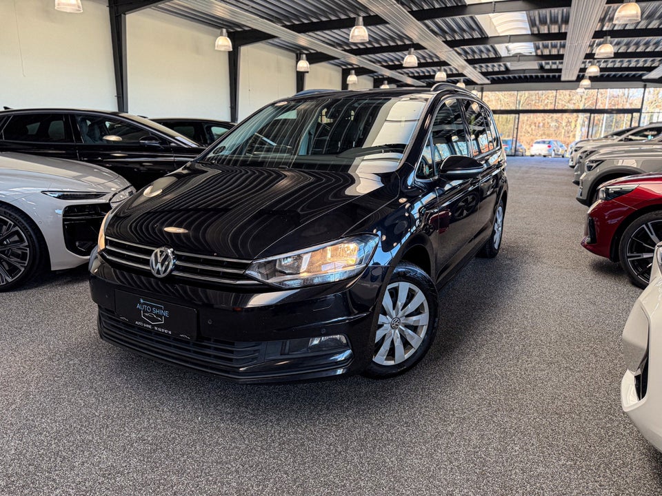 VW Touran 1,6 TDi 115 Comfortline DSG 7prs 5d