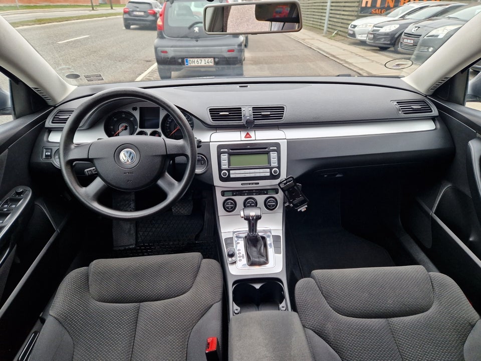 VW Passat 2,0 TDi 140 Comfortline Variant DSG 5d