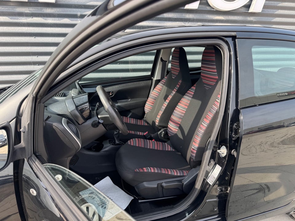 Citroën C1 1,2 PureTech Extravaganza 5d