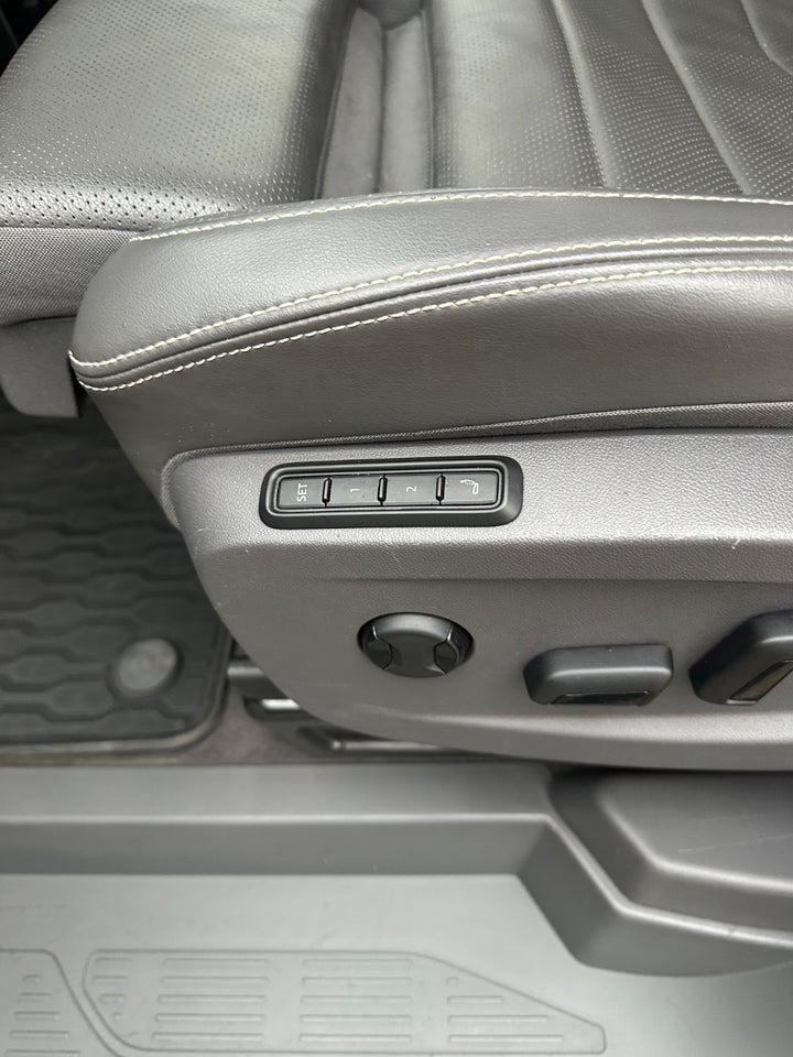 VW Multivan 1,4 eHybrid Style DSG kort