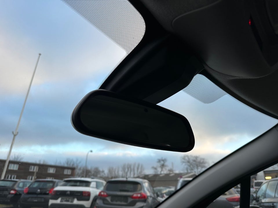 Citroën C3 1,2 PureTech 82 Iconic 5d