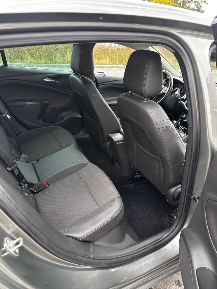 Opel Astra 1,6 CDTi 136 Innovation 5d