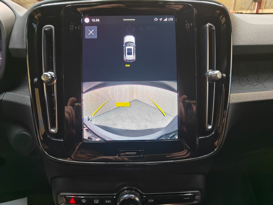 Volvo XC40 ReCharge Plus 5d