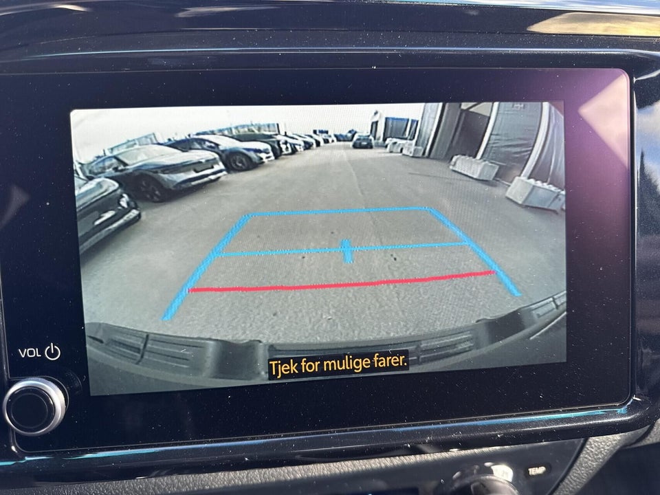 Toyota HiLux 2,8 D T4 Invincible Db.Kab aut. 4d