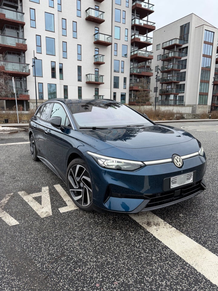 VW ID.7 77 Pro Tourer 5d