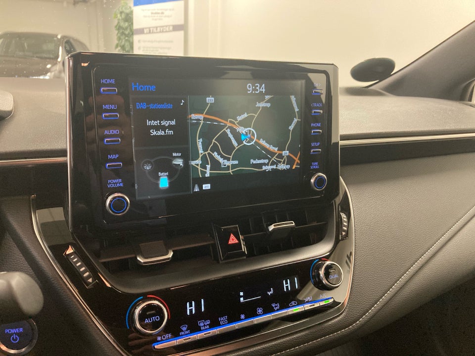 Toyota Corolla 1,8 Hybrid H3 Premium Touring Sports MDS 5d