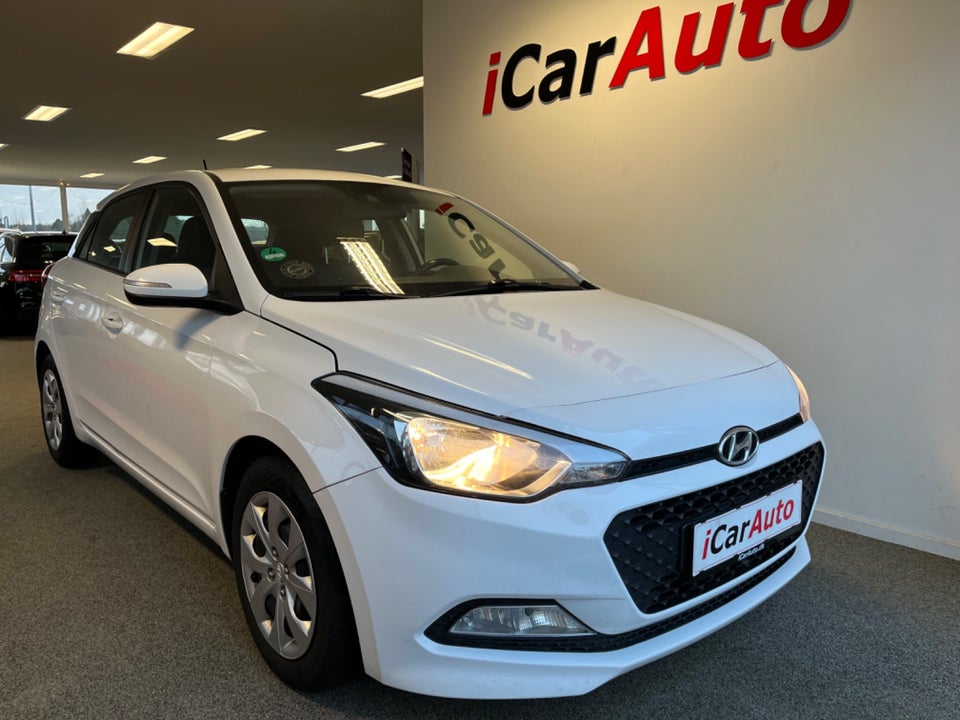 Hyundai i20 1,25 Premium 5d