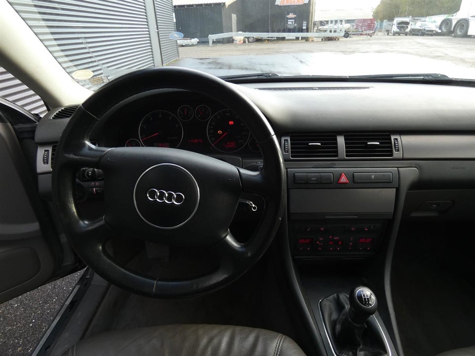 Audi A6 2,0 Avant 5d