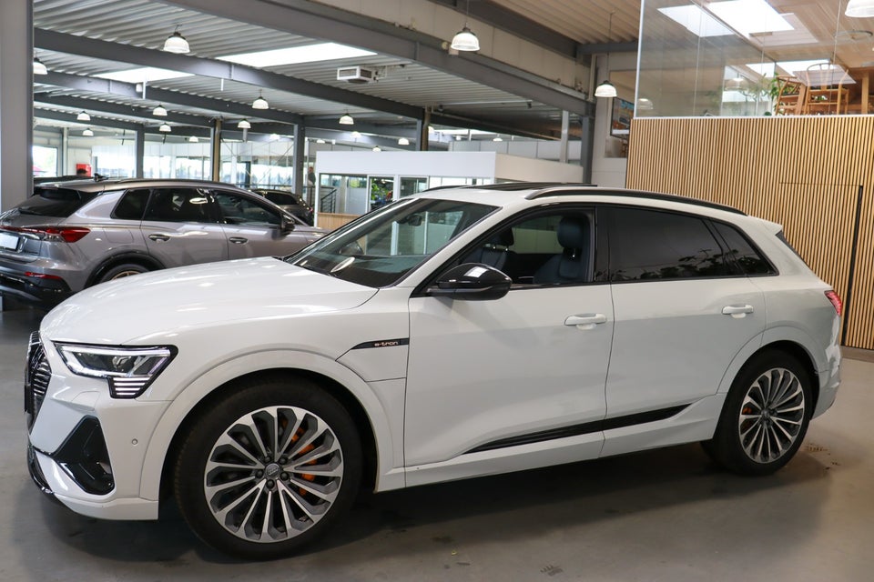 Audi e-tron 50 S-line quattro 5d