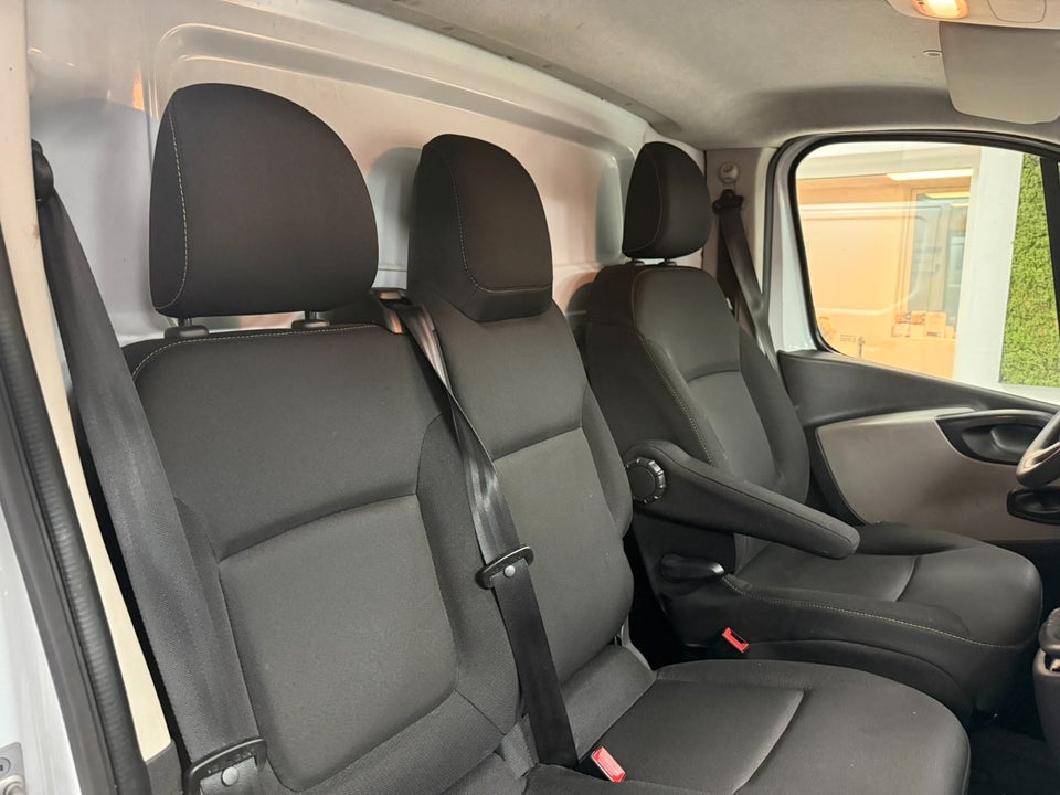 Renault Trafic T29 1,6 dCi 120 L2H1