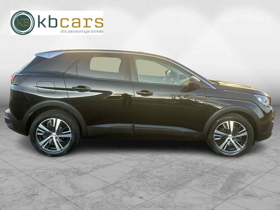 Peugeot 3008 1,2 e-THP 130 Active 5d