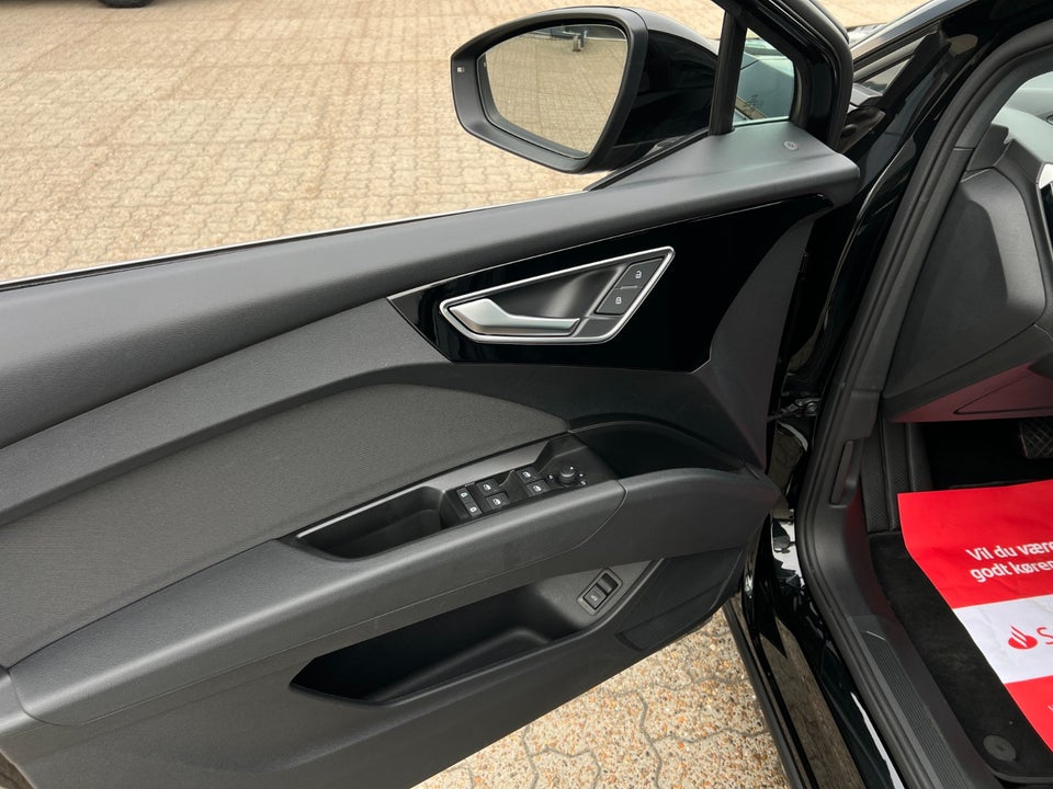 Audi Q4 e-tron 40 Advanced Sportback 5d