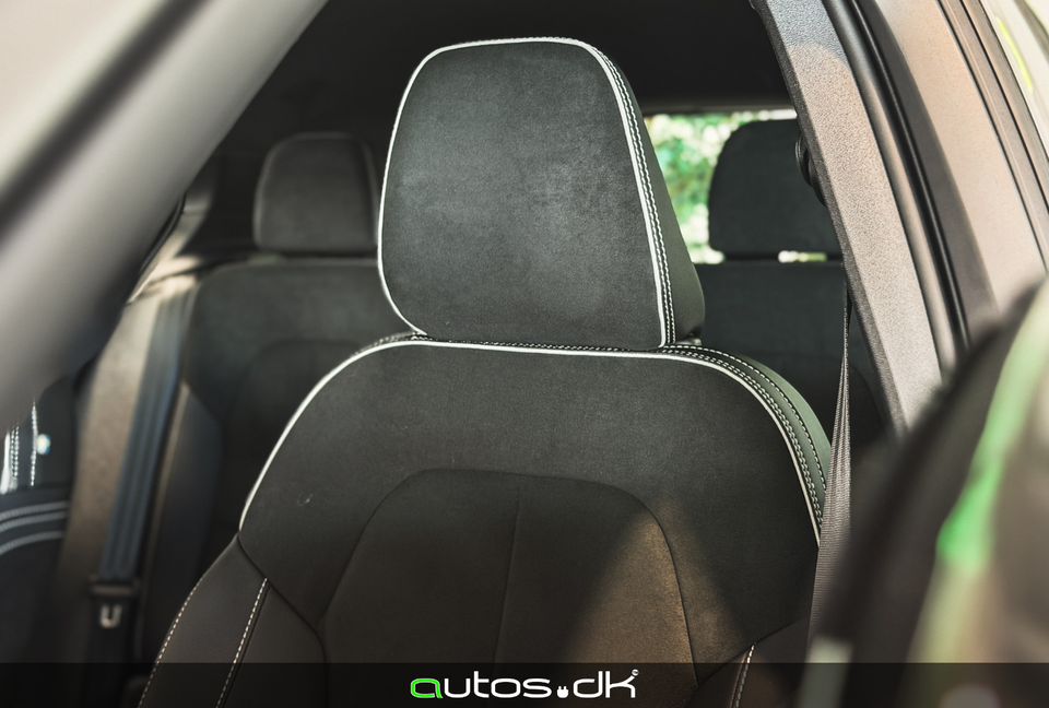 Volvo XC40 P6 ReCharge Plus 5d