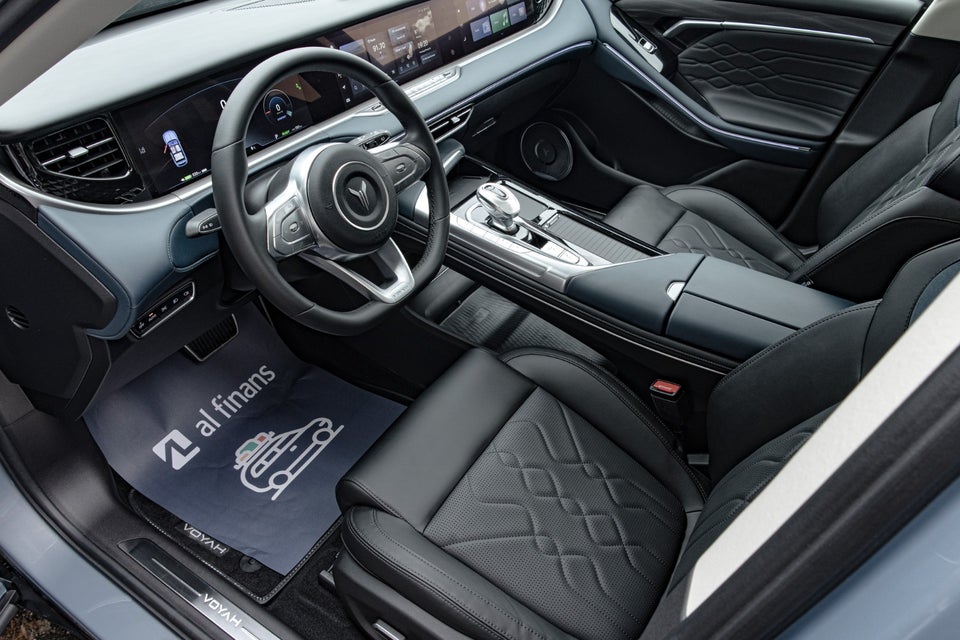 Voyah Free Platinum 5d