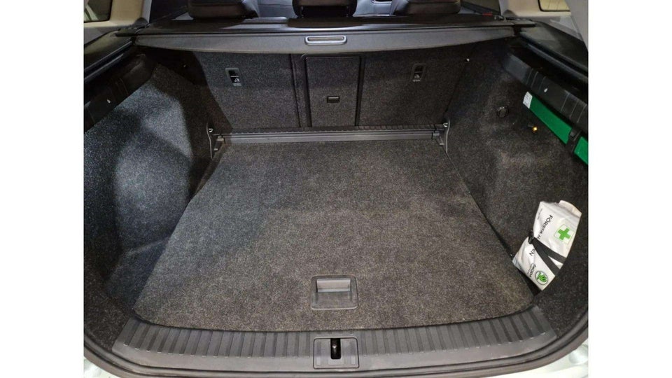 Skoda Enyaq 80 iV Plus Suite 5d