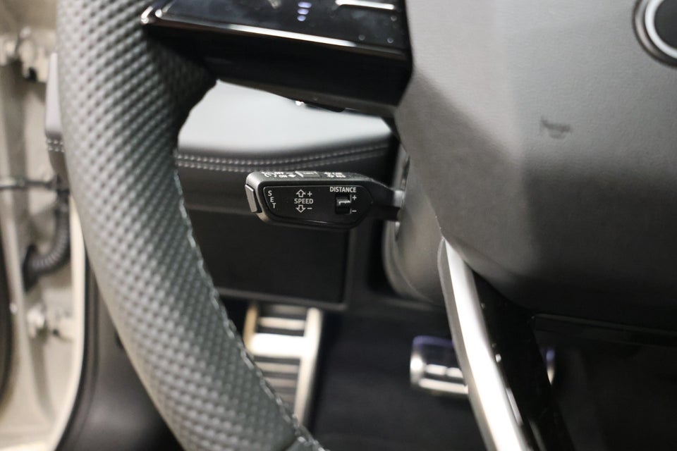 Audi S6 e-tron Avant quattro 5d