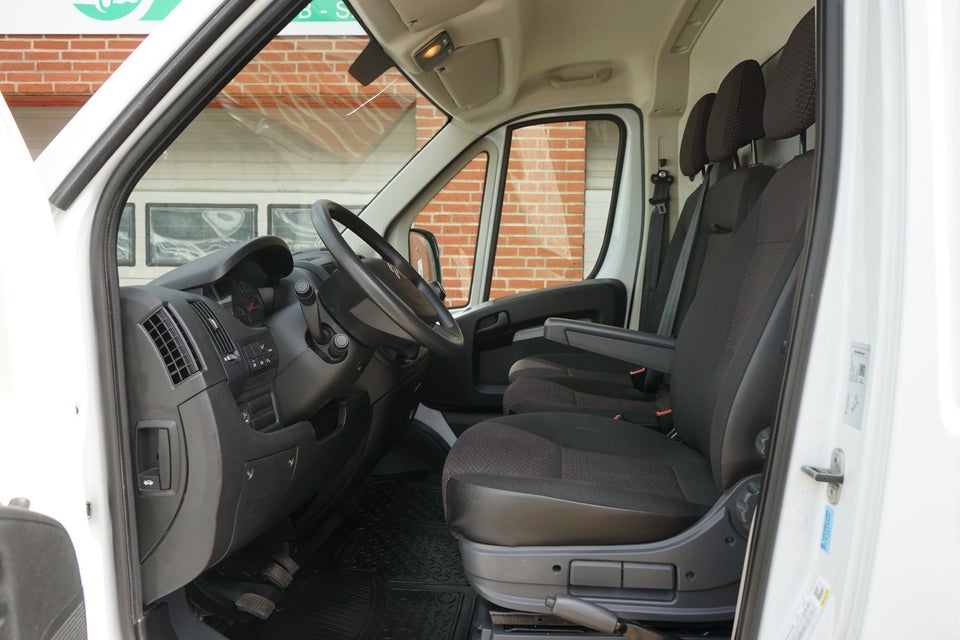 Citroën Jumper 35 2,2 BlueHDi 165 L3H2 FlexLine