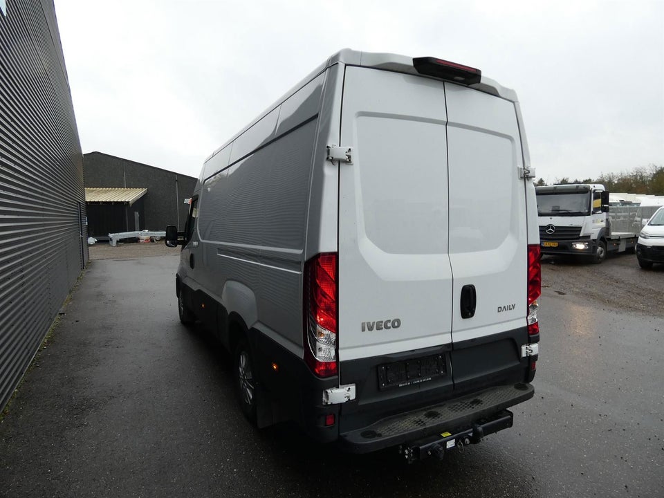 Iveco Daily 3,0 35S18 12m³ Van AG8