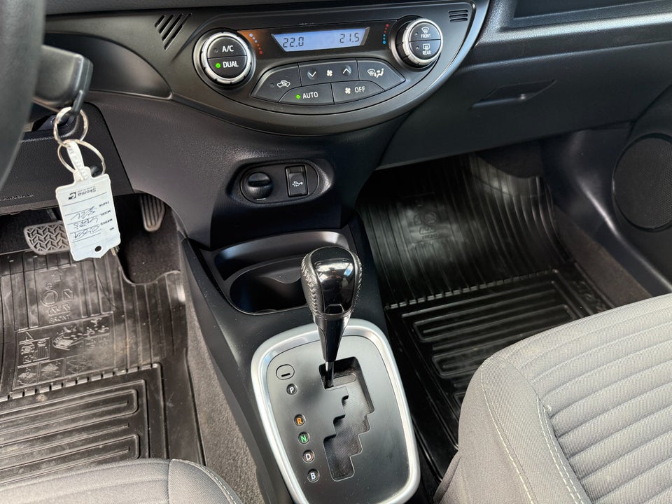 Toyota Yaris 1,5 Hybrid H2 e-CVT 5d