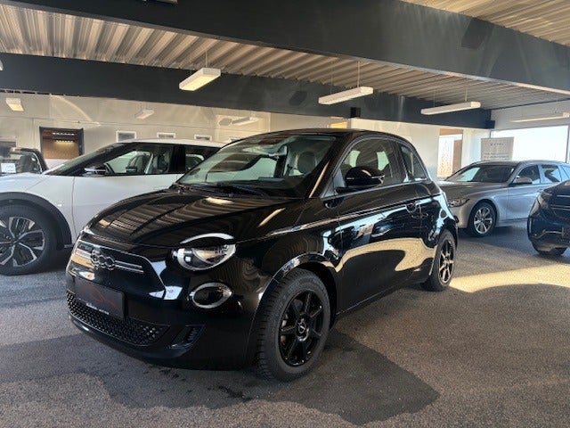 Fiat 500e 42 Icon 3+1 4d