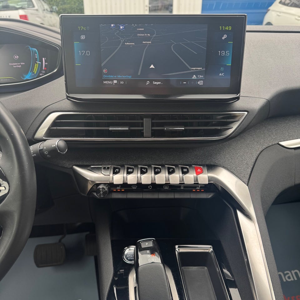 Peugeot 3008 1,6 Hybrid First Selection EAT8 5d