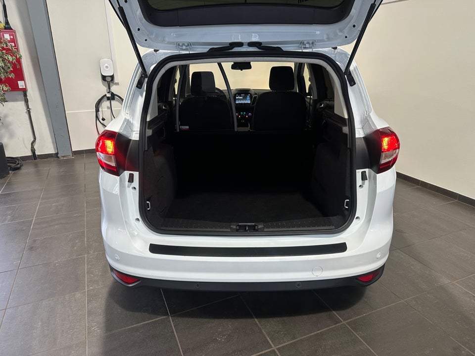 Ford C-MAX 1,5 TDCi 120 Business Van 5d