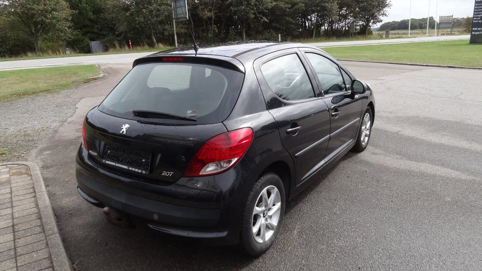 Peugeot 207 1,6 HDi 90 Comfort+ 5d