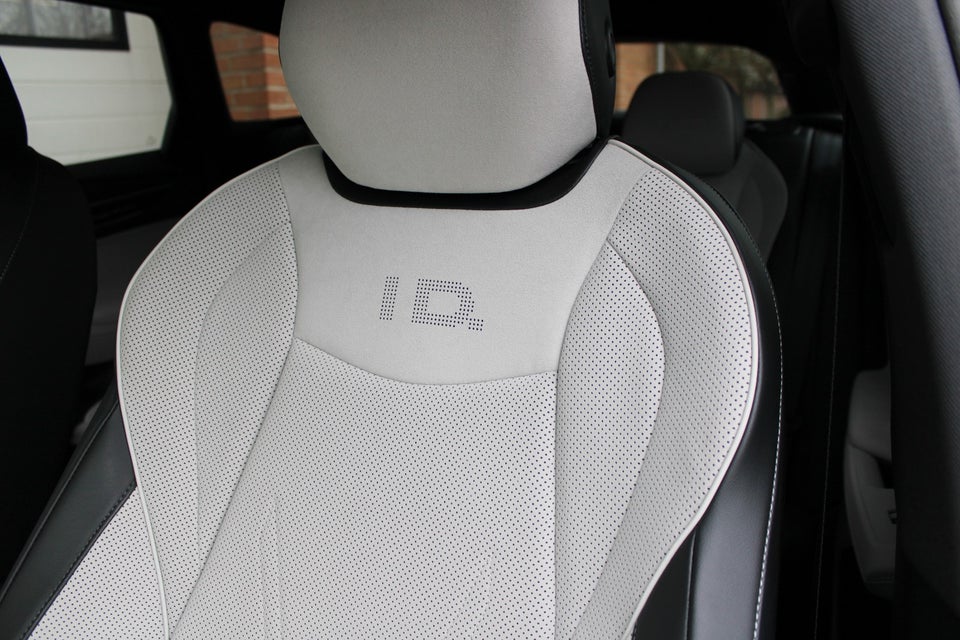 VW ID.7 86 Style S Tourer 5d